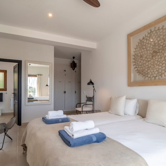 Elegant bedroom interior